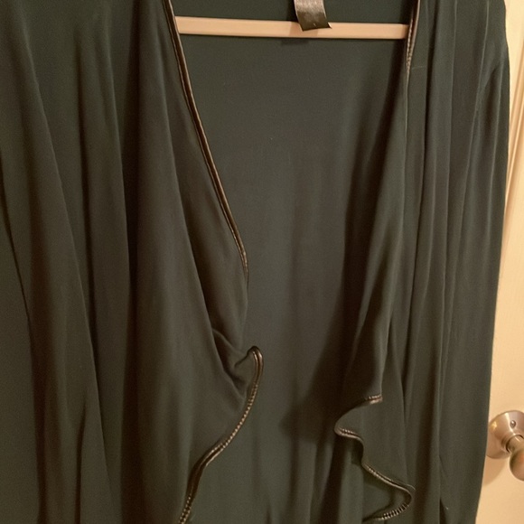 Faux Leather trimmed cardigan - 3X - Picture 3 of 4